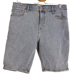 ASOS DESIGN Mens Light Wash Denim Shorts Size 32W